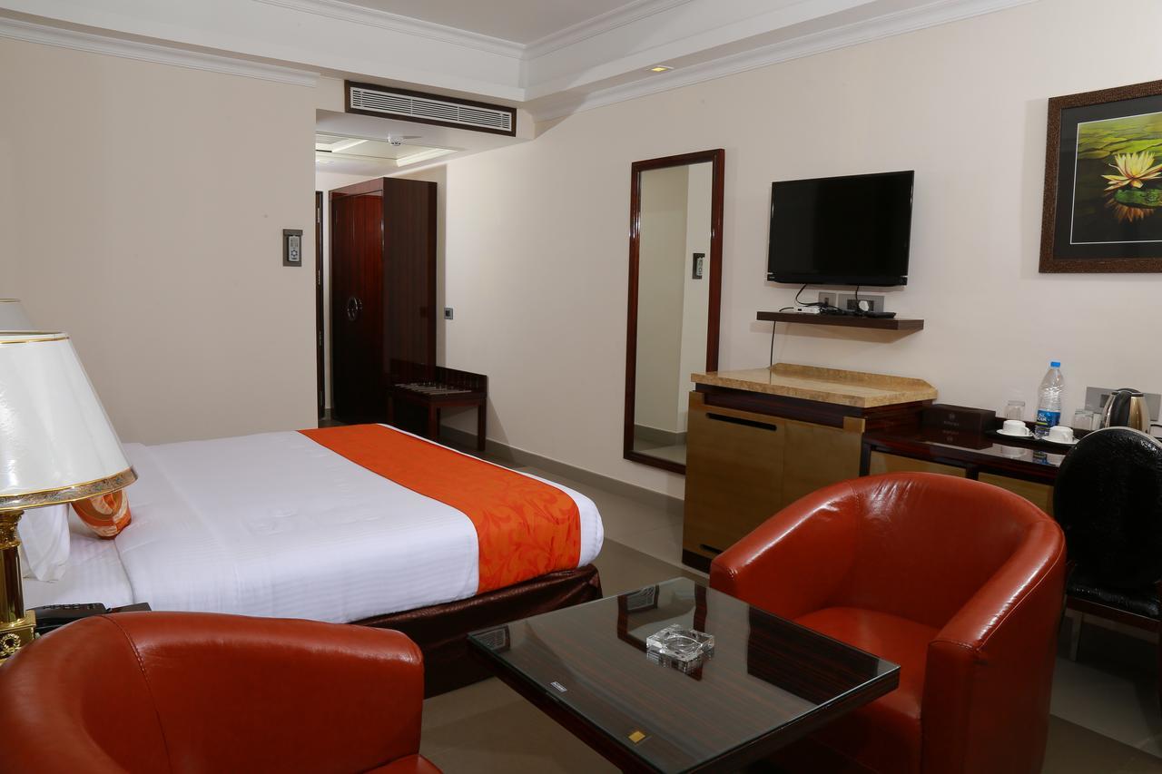 Hotel Bonanza Alappuzha Exterior foto