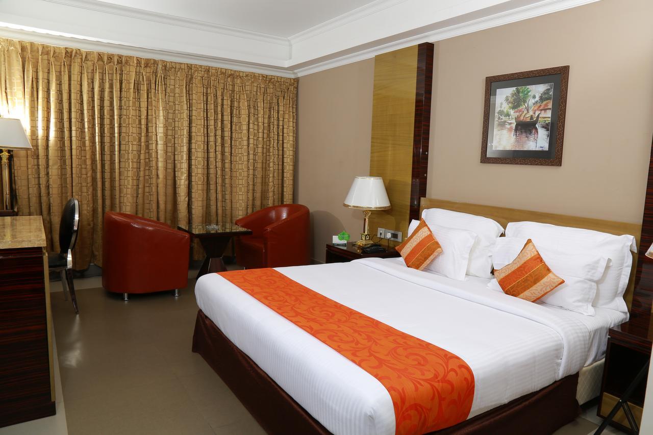 Hotel Bonanza Alappuzha Exterior foto