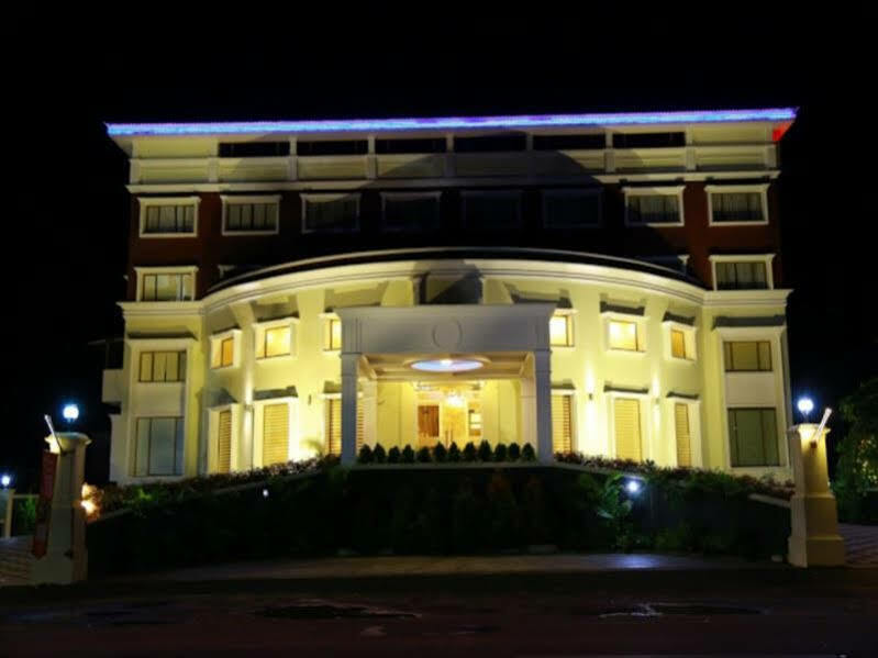 Hotel Bonanza Alappuzha Exterior foto